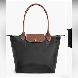 Longchamp Le Pliage Bag (Medium)